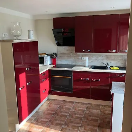Kira Holiday home